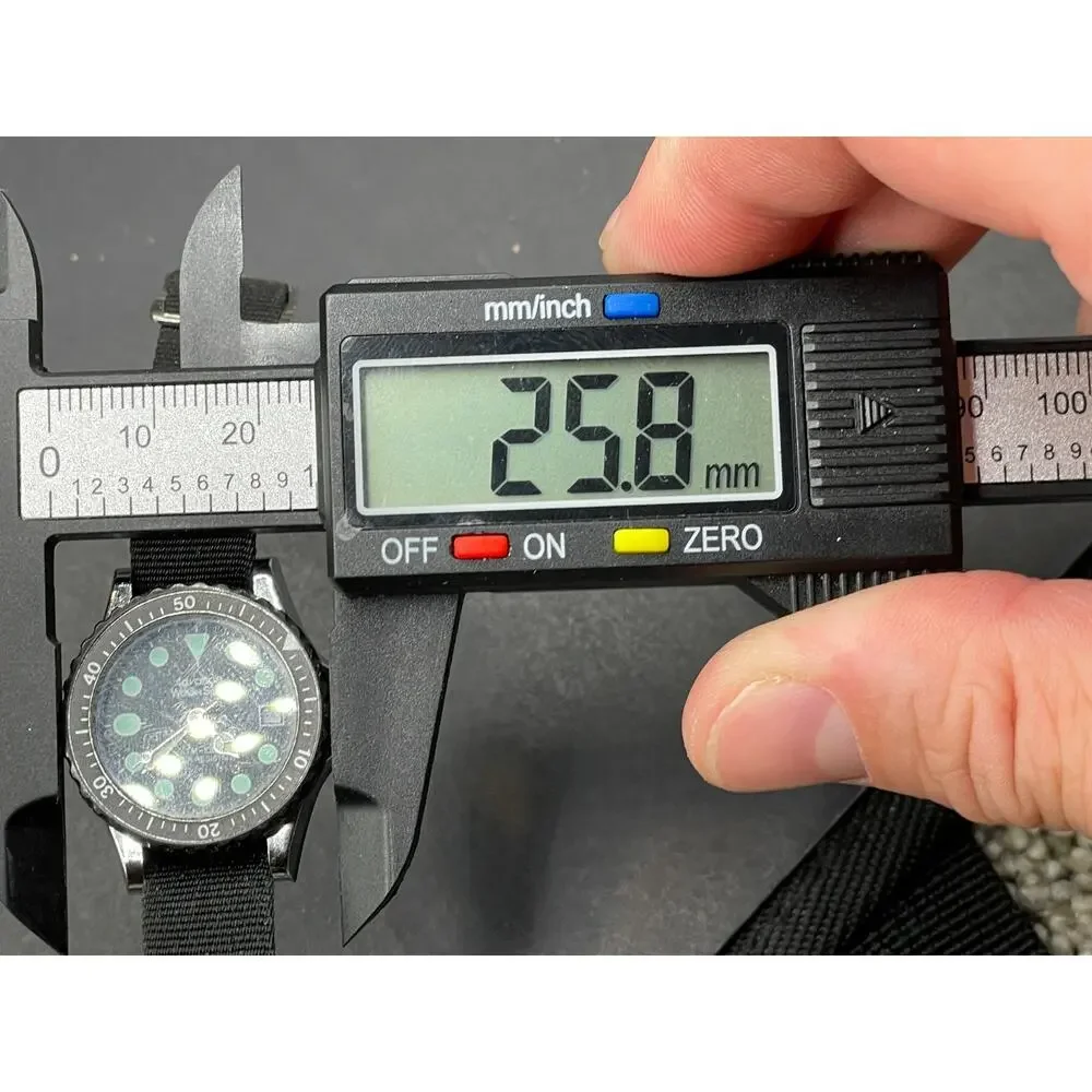 Advance Wonder Sport Analog 3ATM WR Diver's Watch Black Dial Nato Band 25.8mm